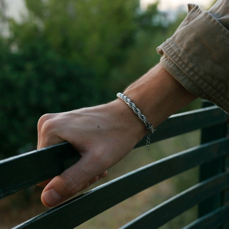 Minotaur's Armlet