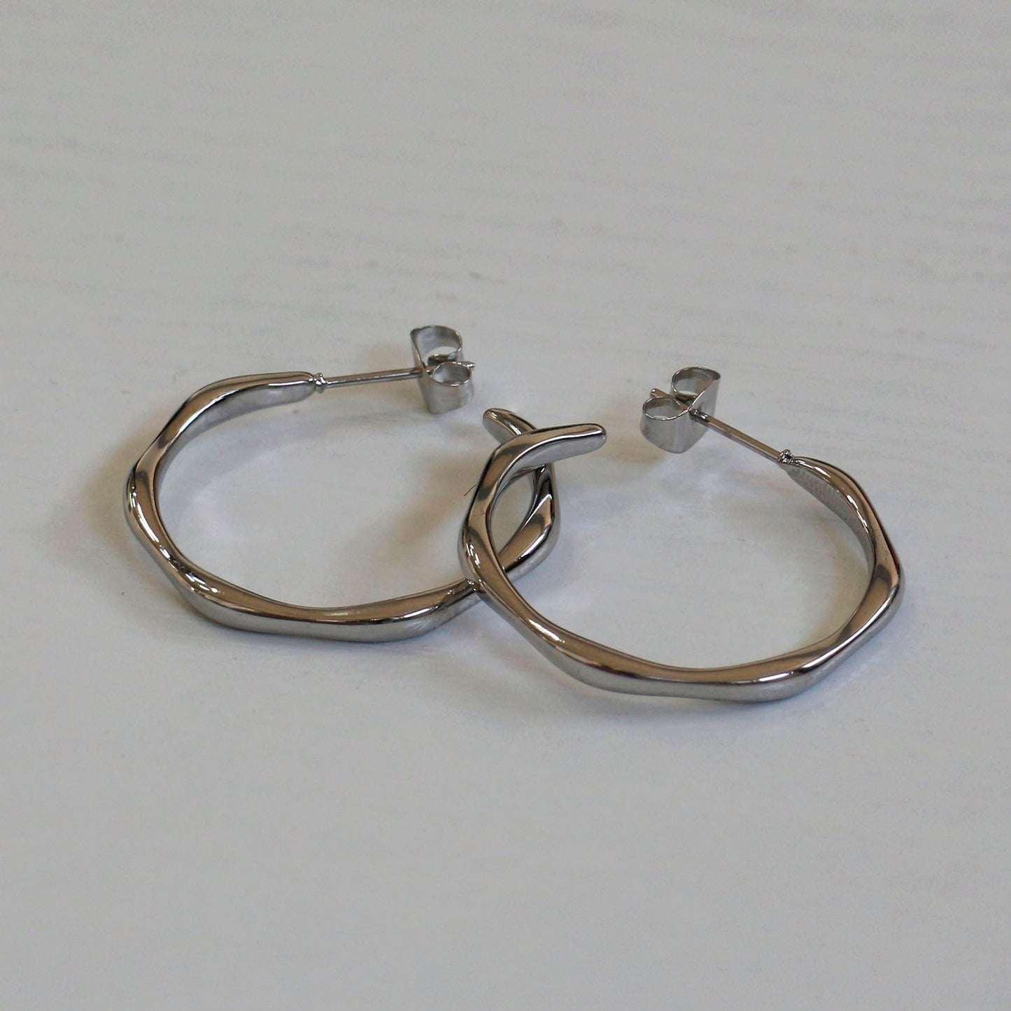 Rhea Hoops